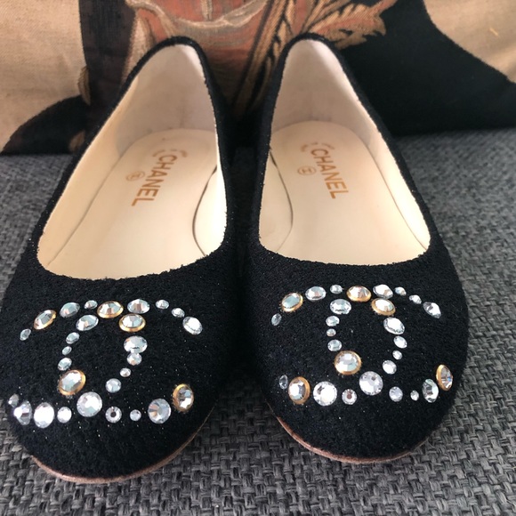 CHANEL Shoes - Chanel Flats